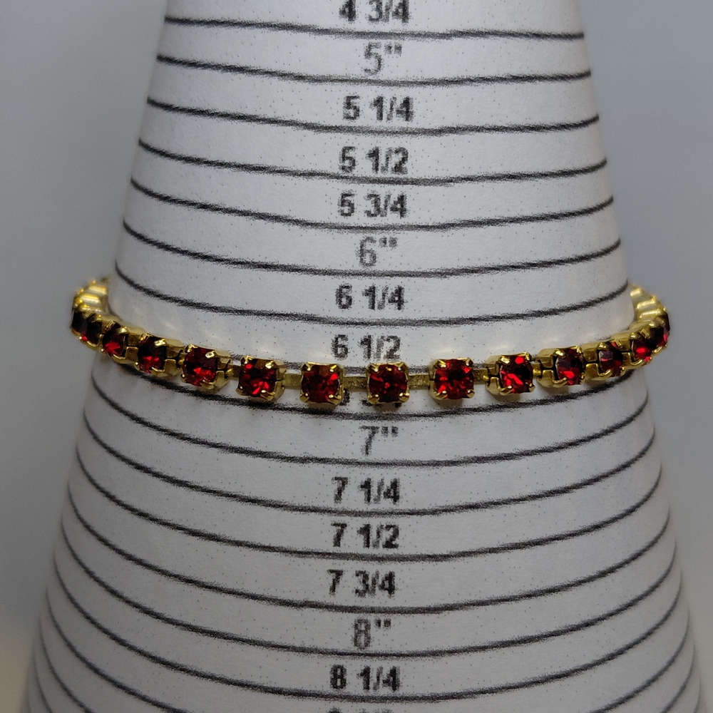 Avon Gold and Red Gemstone Bracelet - Picture 5 of 6